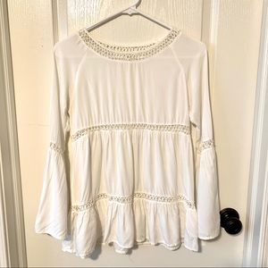 HAUTE SOCIETY Boho Tiered Bell Sleeve Blouse—SZ XS